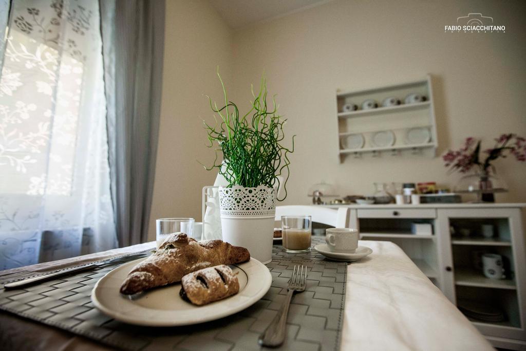 Ciuri Ciuri B&B Palermo Exteriör bild