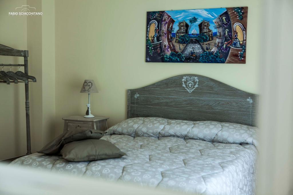 Ciuri Ciuri B&B Palermo Rum bild